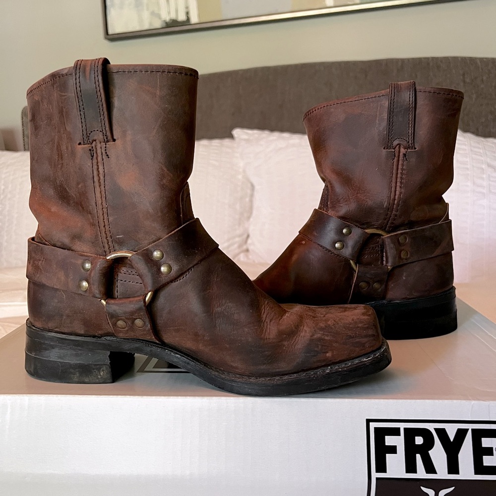 FRYE Harness Square Toe Boots Mens 11